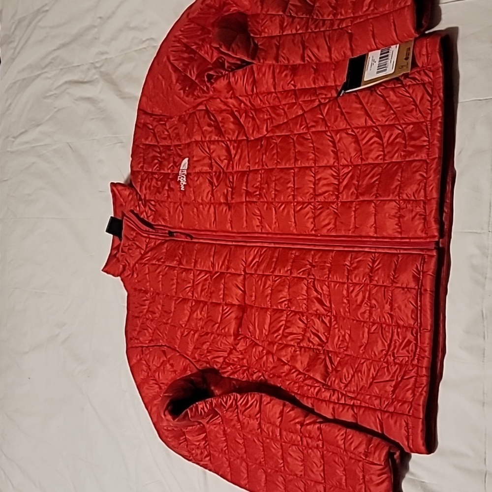 The Northface thermoball jacket